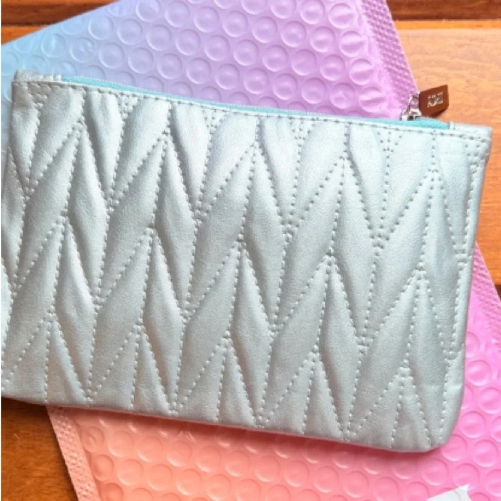 Ipsy Silver Quilted Glam Cosmetic Pouch Bag